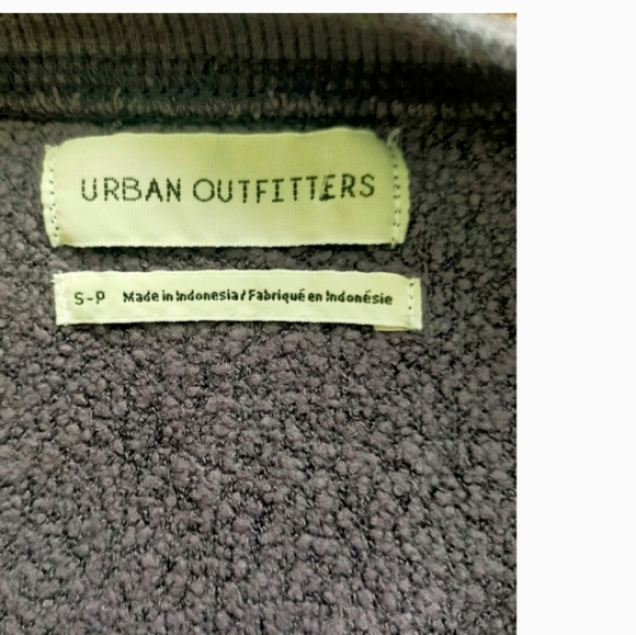 Urban Outfitters sweater Small Gray V Neck Long Sleeves Knit  Oversized - Picture 12 of 13